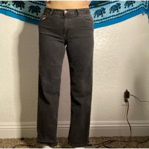 Black low waisted jeans, comfortable and not tight, lose on the legs